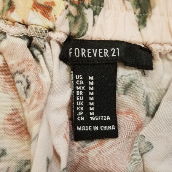 Forever 21 Floral Skirt Cream & Pink {Medium} - Picture 2 of 6